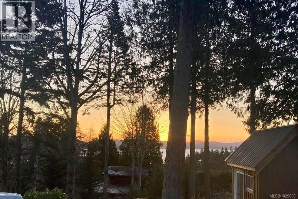  174 Victoria Street, Salt Spring