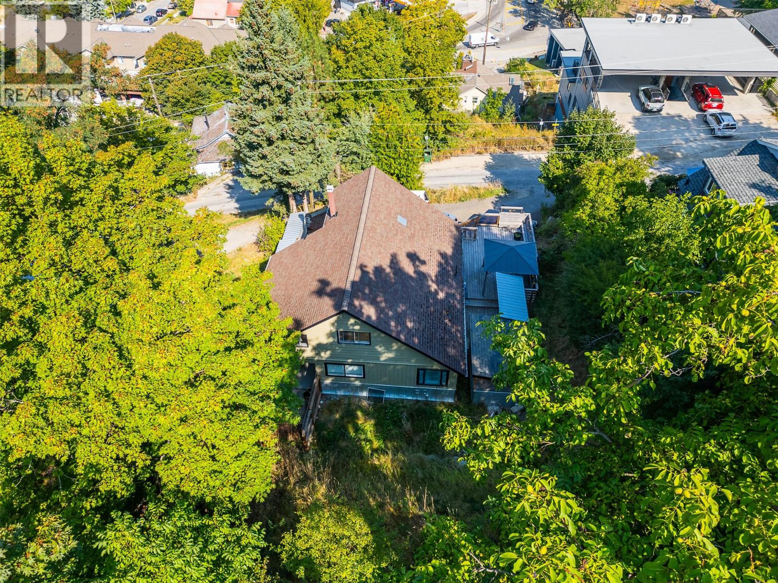 320 CHATHAM Street, Nelson