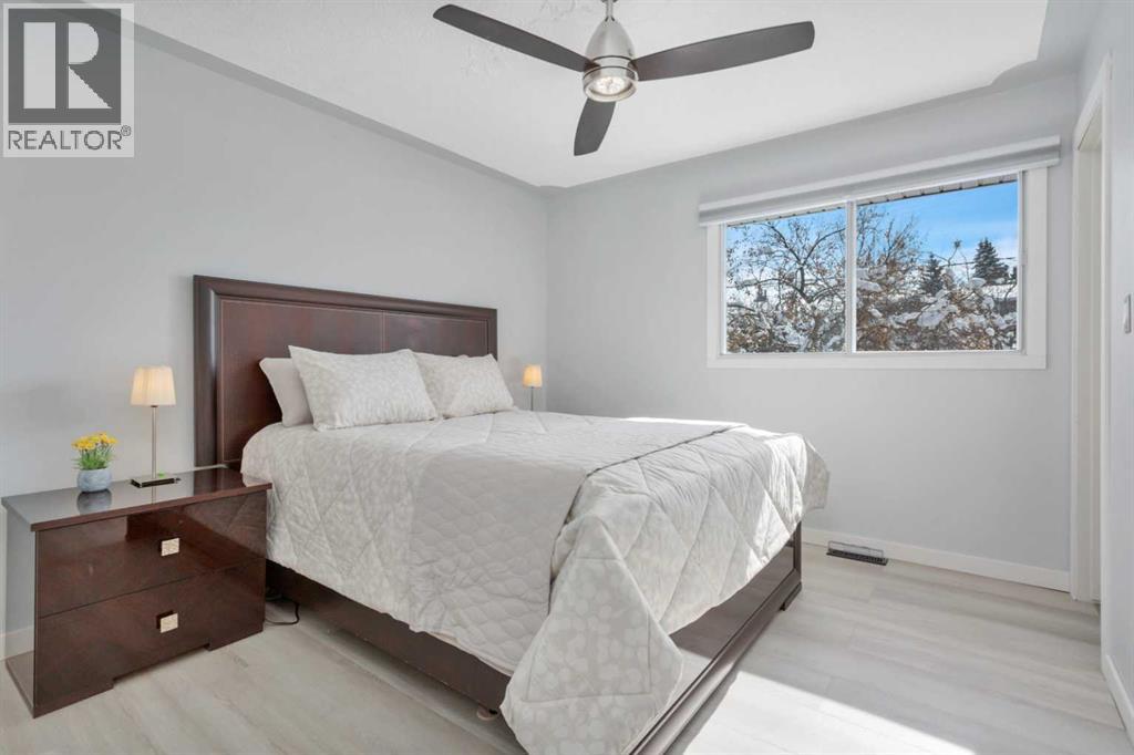 5223 48 Avenue, Sylvan Lake