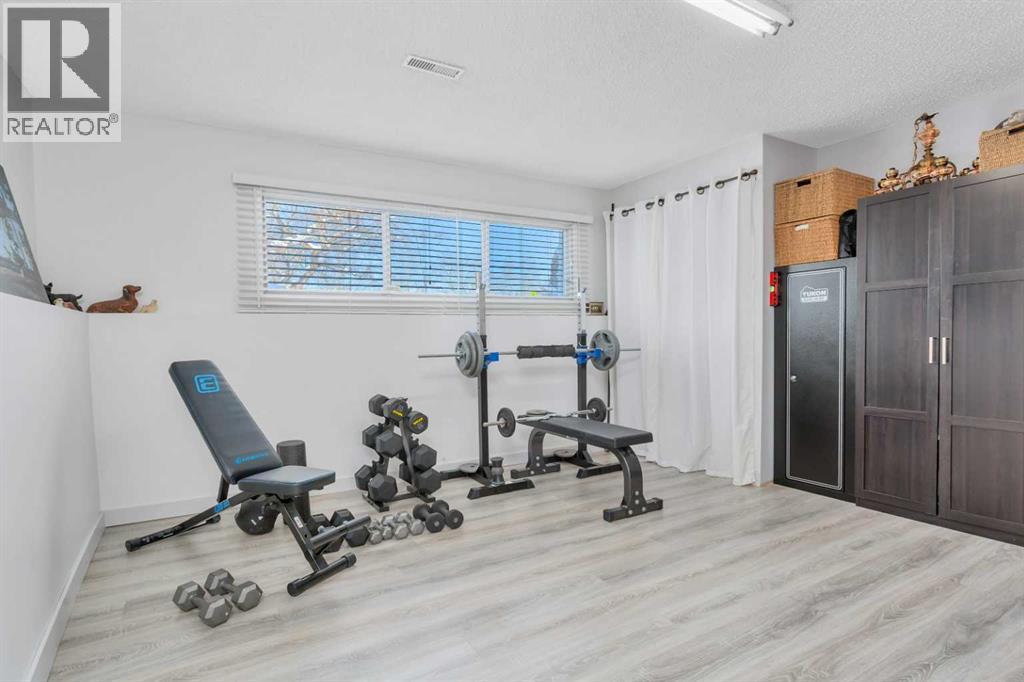 5223 48 Avenue, Sylvan Lake