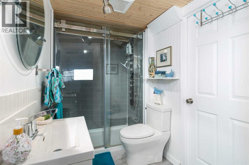 5223 48 Avenue, Sylvan Lake