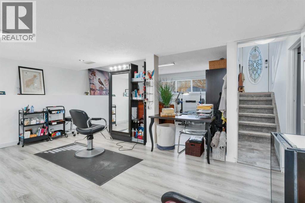 5223 48 Avenue, Sylvan Lake