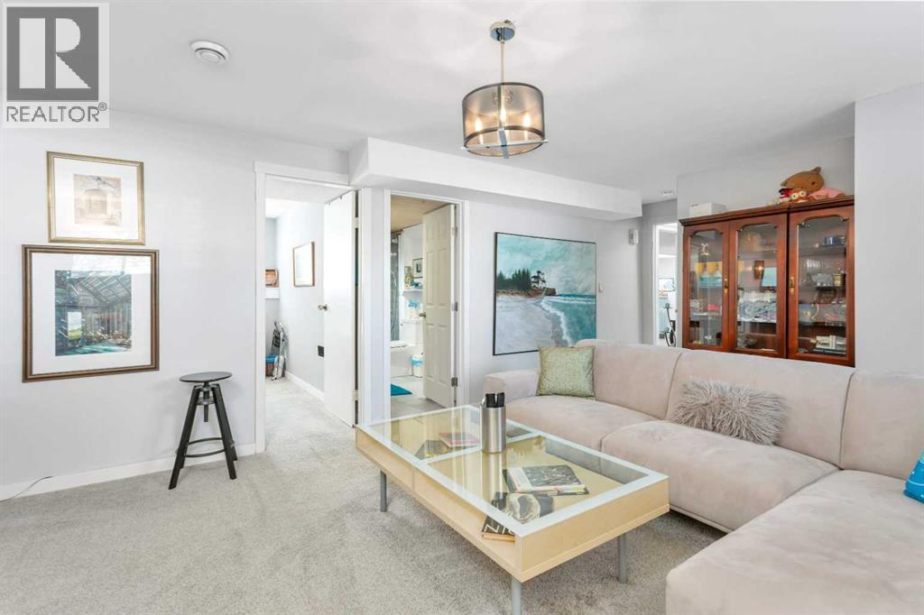 5223 48 Avenue, Sylvan Lake