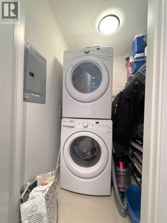 Single Family House for Sale in    Street NE Bridgeland/Riverside Calgary 