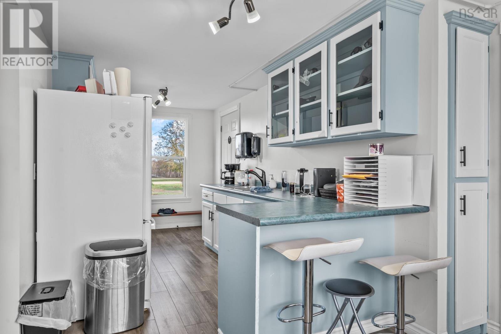 Property 26 of 47 of 8979 Highway 201 Highway