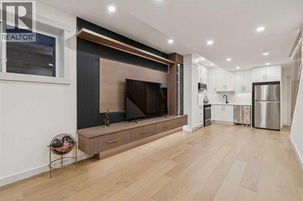 Single Family House for Sale in   Avenue SE Inglewood Calgary 