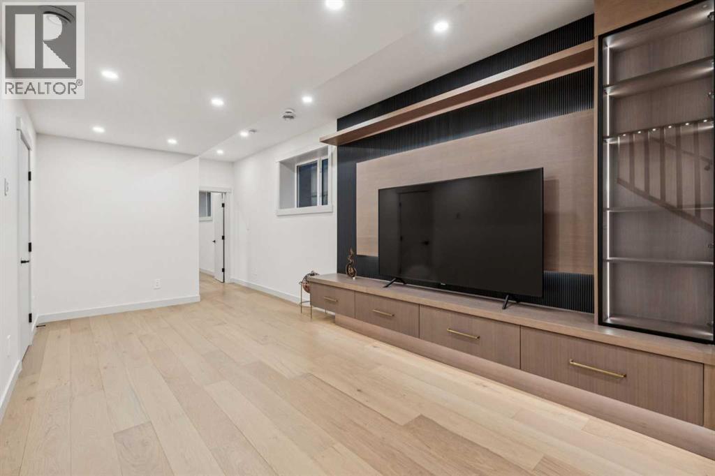 Single Family House for Sale in   Avenue SE Inglewood Calgary 