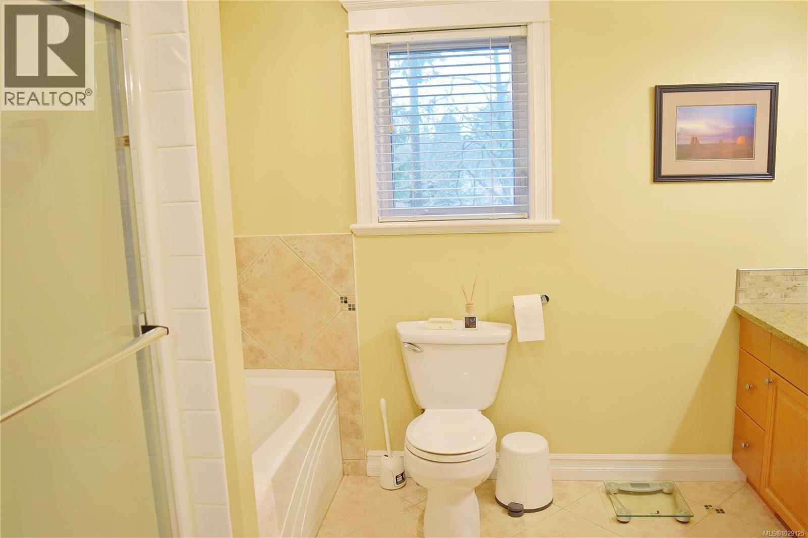  2201 ARBUTUS COVE Lane, Saanich