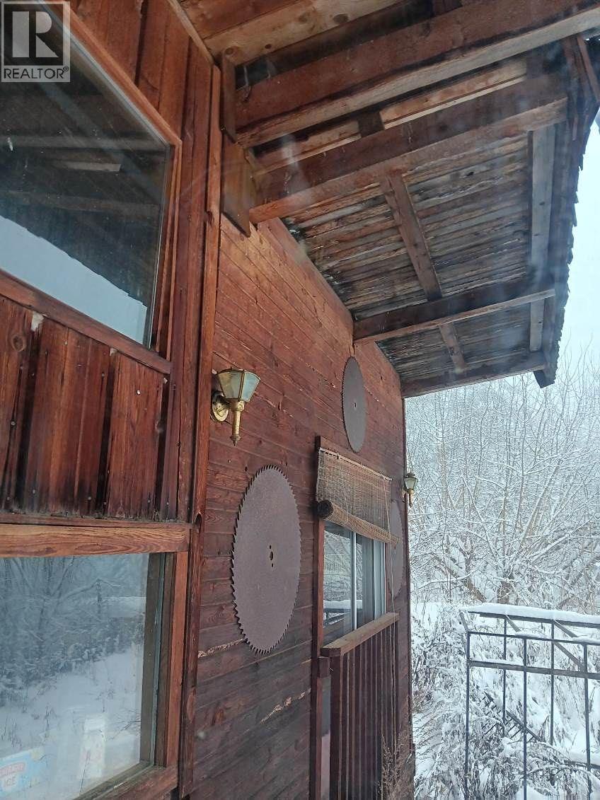 408 GRANDVIEW BENCH ROAD - 5