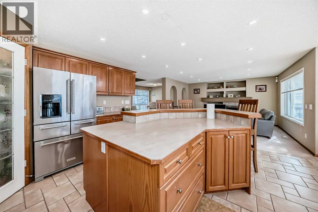 Single Family House for Sale in  Springbank Drive SW Springbank Hill Calgary 