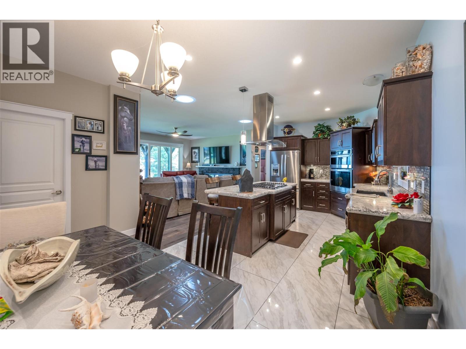 124 Sasquatch Trail, Osoyoos
