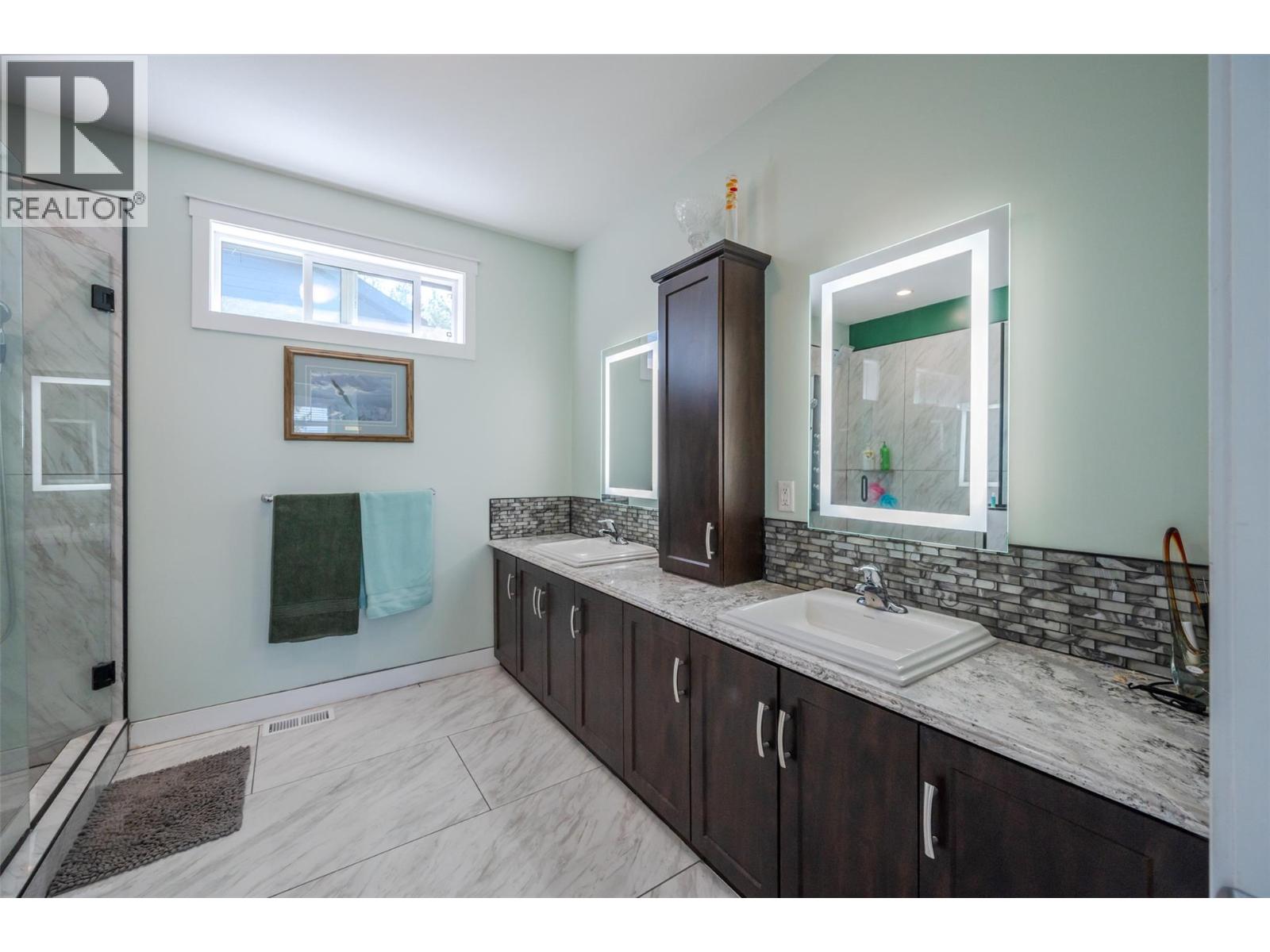 124 Sasquatch Trail, Osoyoos