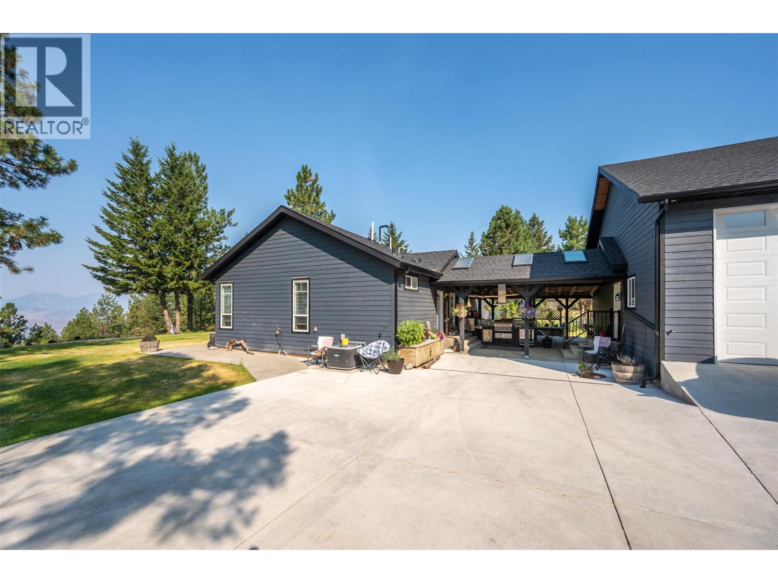 124 Sasquatch Trail, Osoyoos