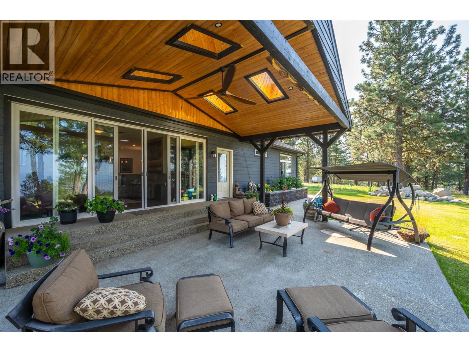 124 Sasquatch Trail, Osoyoos