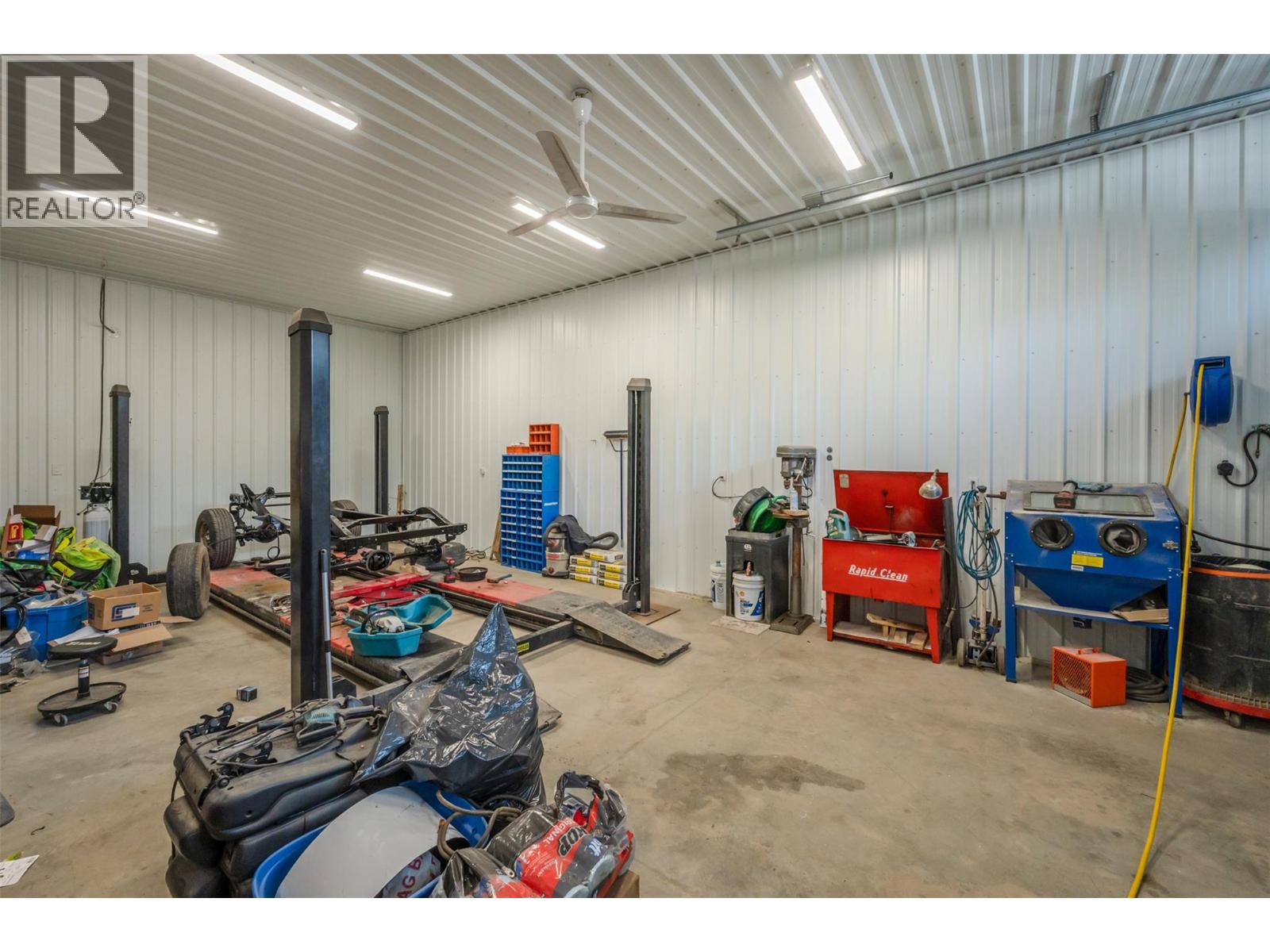 124 Sasquatch Trail, Osoyoos