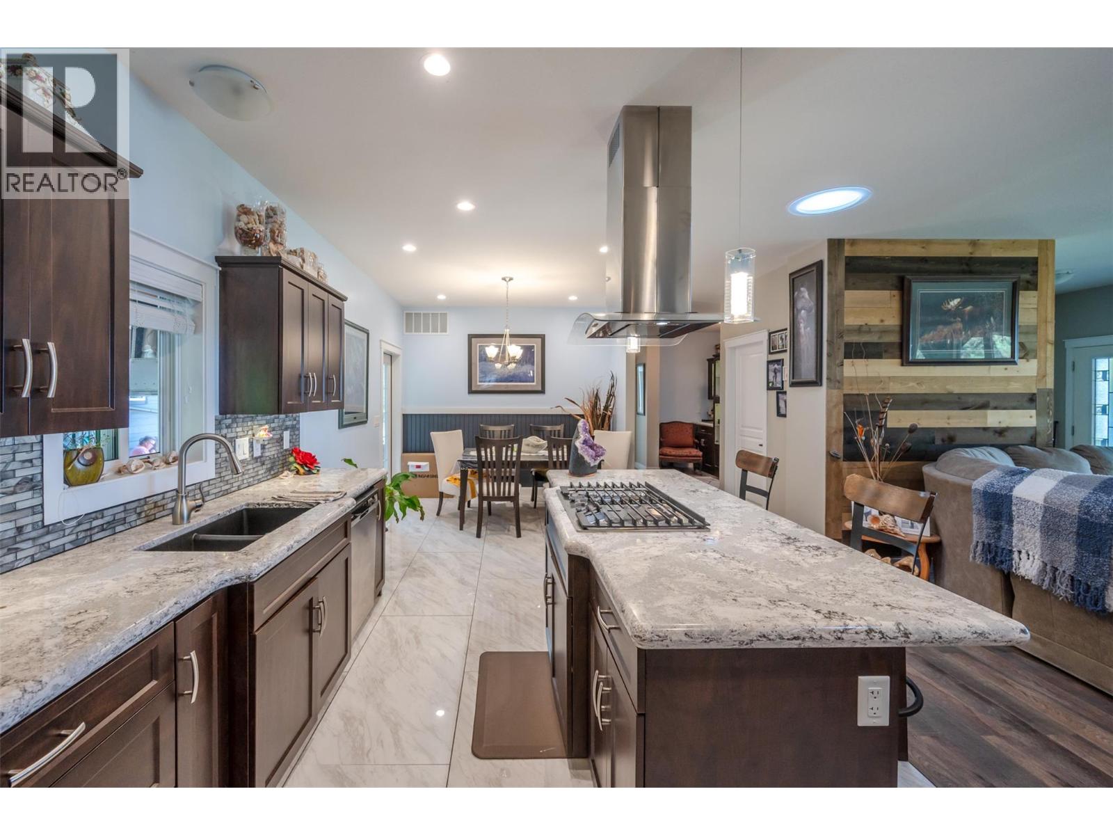 124 Sasquatch Trail, Osoyoos