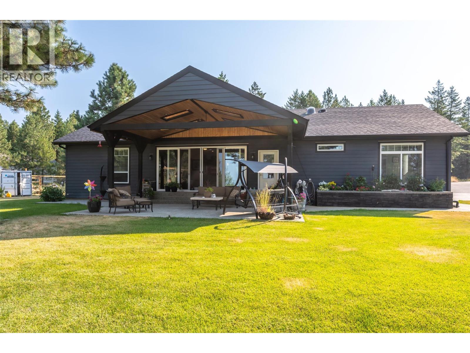 124 Sasquatch Trail, Osoyoos