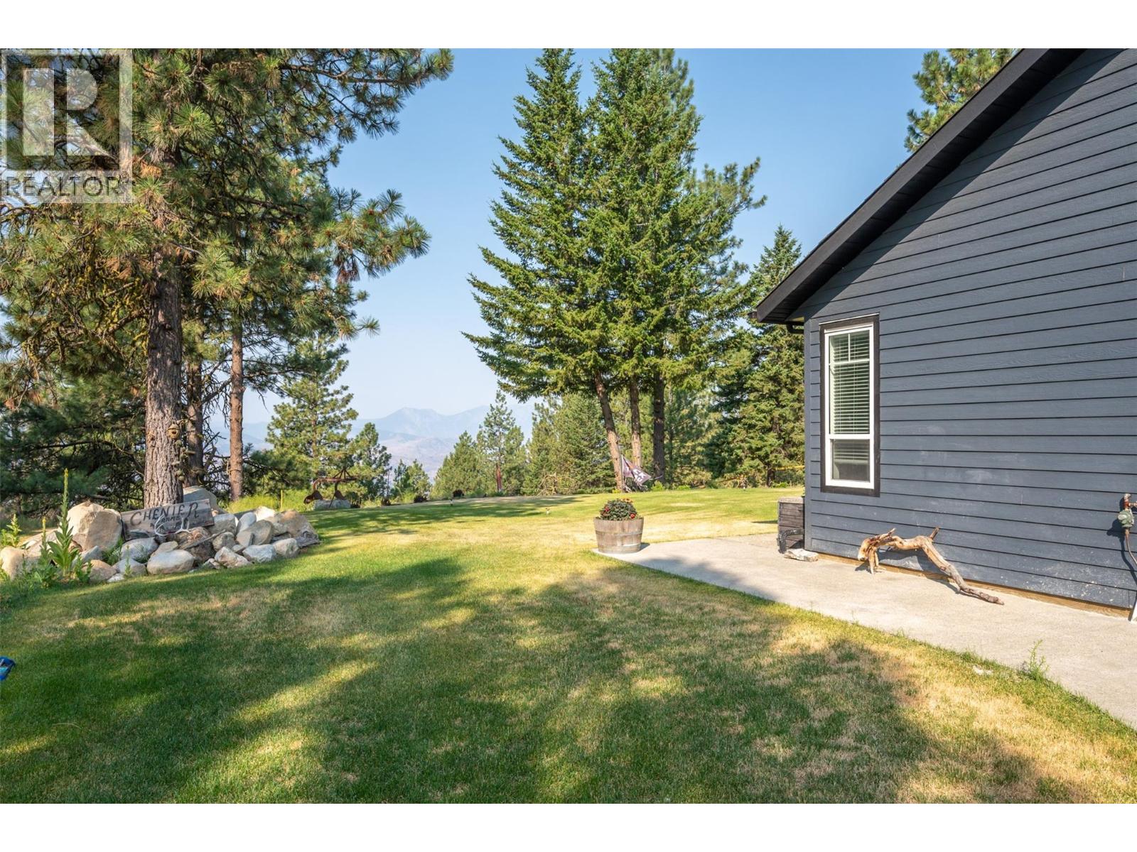 124 Sasquatch Trail, Osoyoos