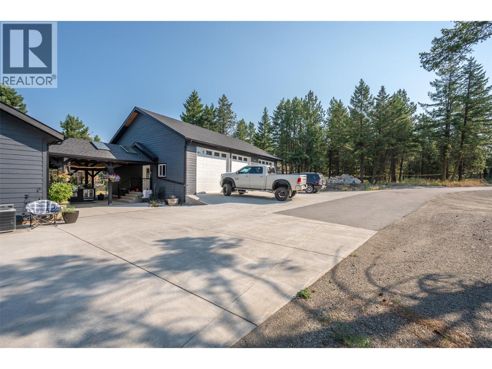 124 Sasquatch Trail, Osoyoos