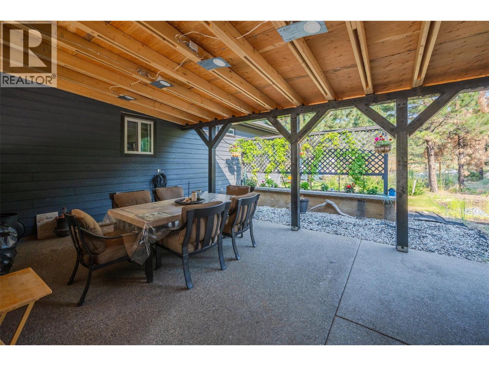 124 Sasquatch Trail, Osoyoos