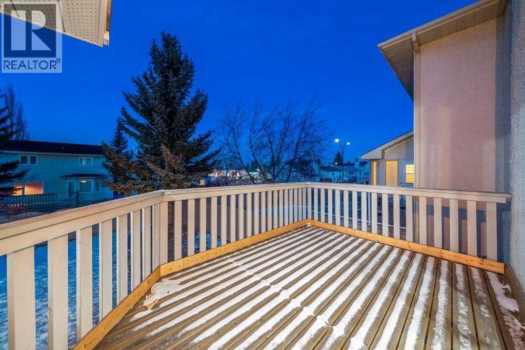 Single Family House for Sale in  Sandringham Close NW Sandstone Valley Calgary 