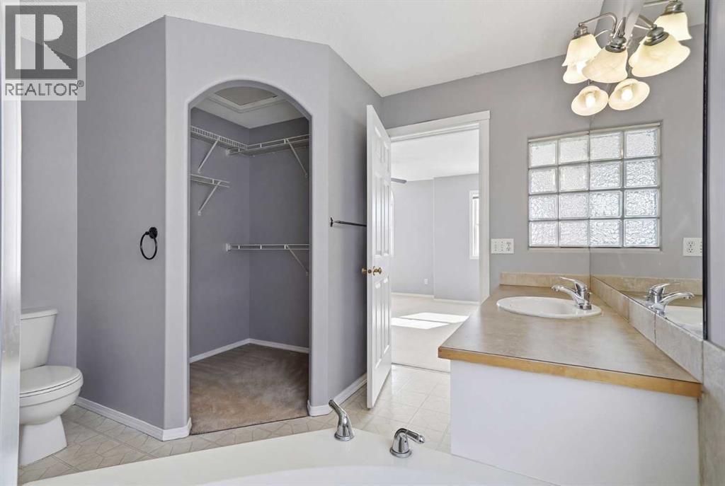 Single Family House for Sale in  Cranston Drive SE Cranston Calgary 