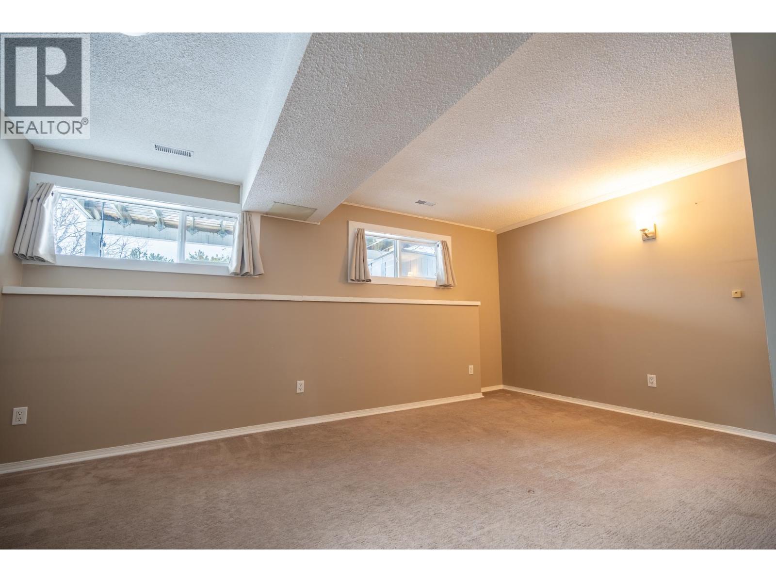 4448 1ST AVENUE, Prince George