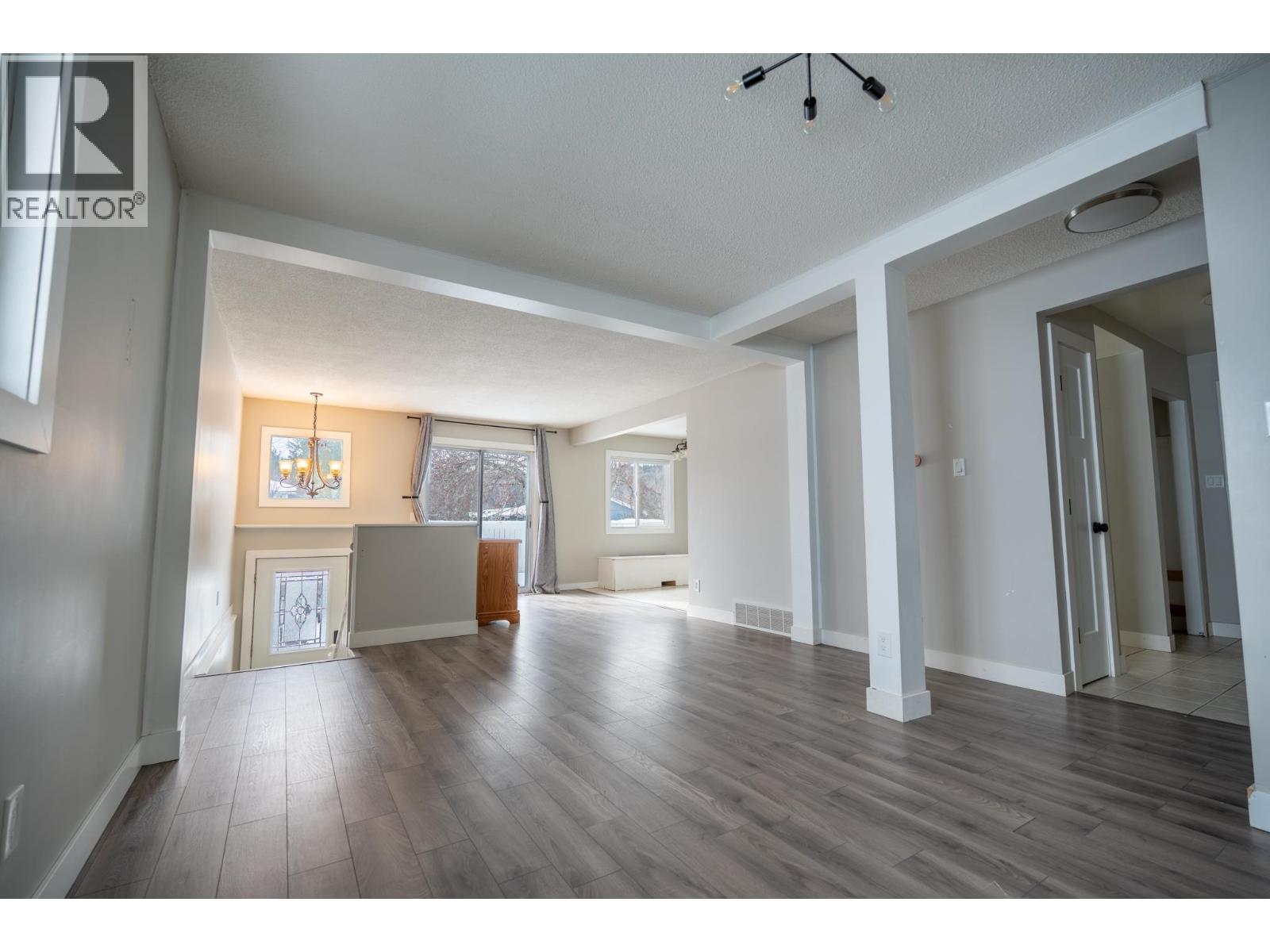 4448 1ST AVENUE, Prince George