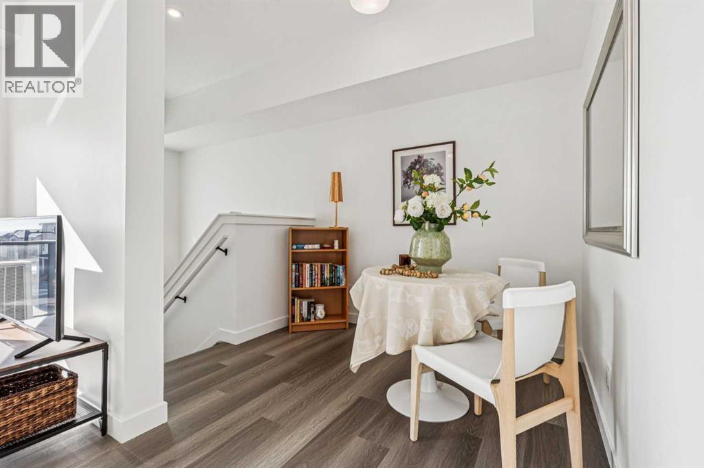 Single Family House for Sale in    Street SW Springbank Hill Calgary 