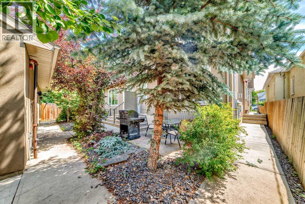 Single Family House for Sale in    Avenue NW Sunnyside Calgary 