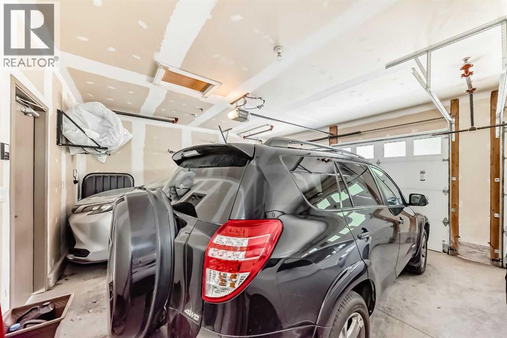 Single Family House for Sale in    Avenue NW Sunnyside Calgary 