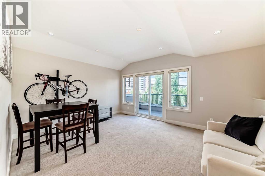 Single Family House for Sale in    Avenue NW Sunnyside Calgary 