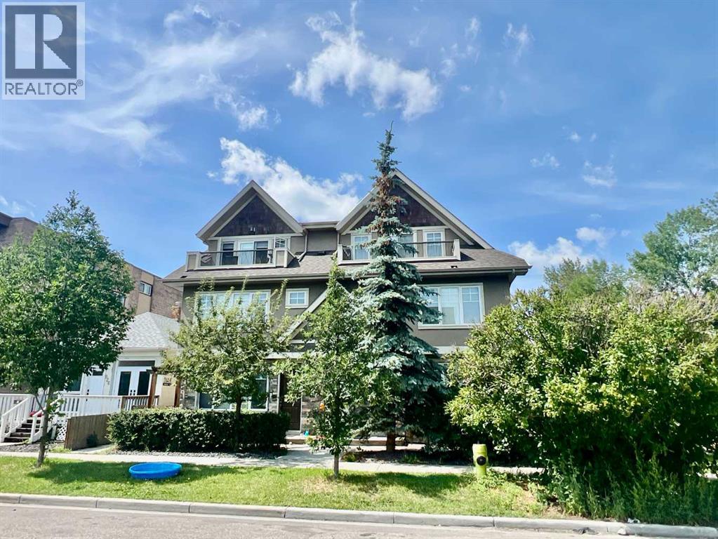 Single Family House for Sale in    Avenue NW Sunnyside Calgary 