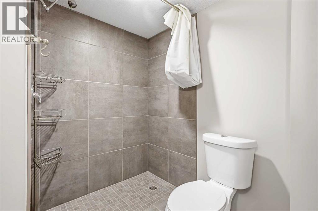 Single Family House for Sale in    Avenue SW Erlton Calgary 