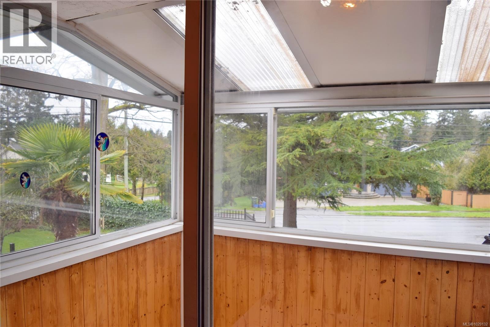 3803 MERRIMAN DR - 21