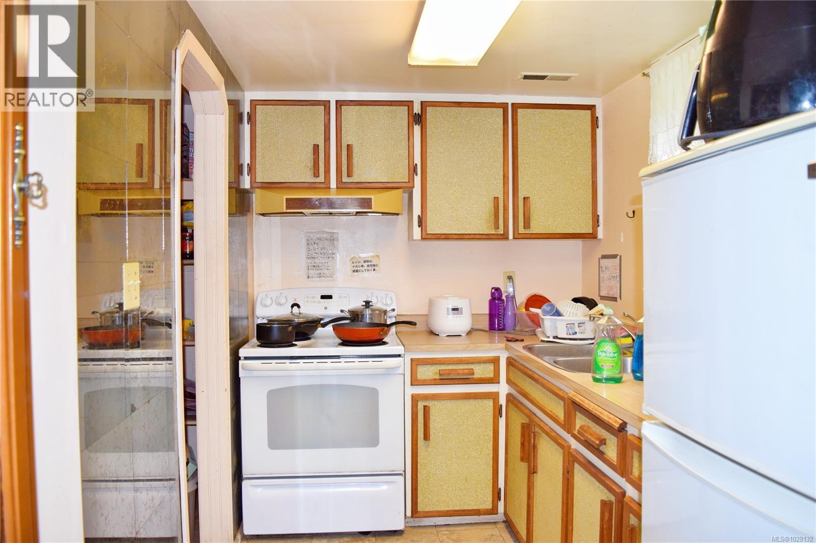 3803 MERRIMAN DR - 30