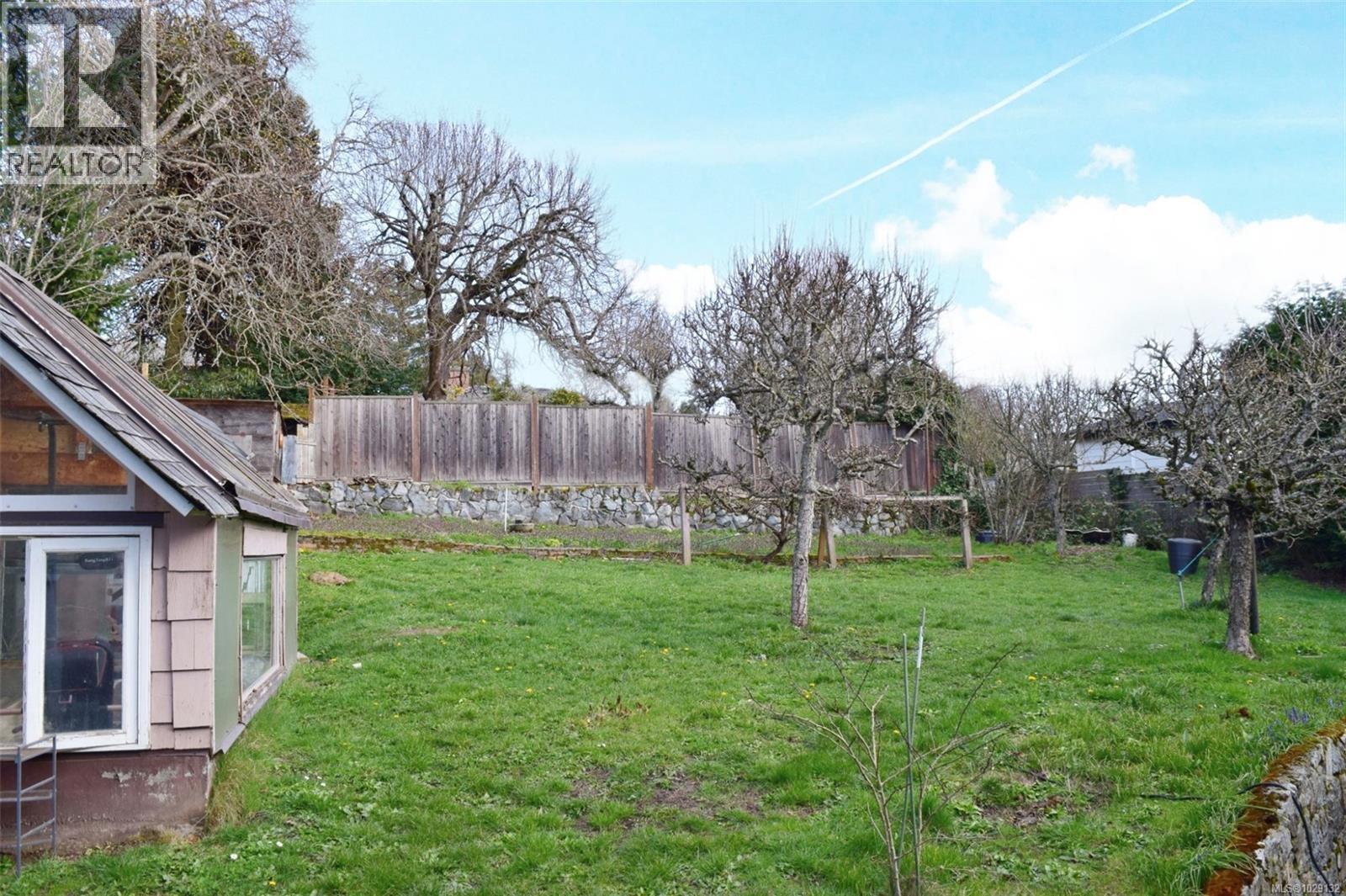 3803 MERRIMAN DR - 37