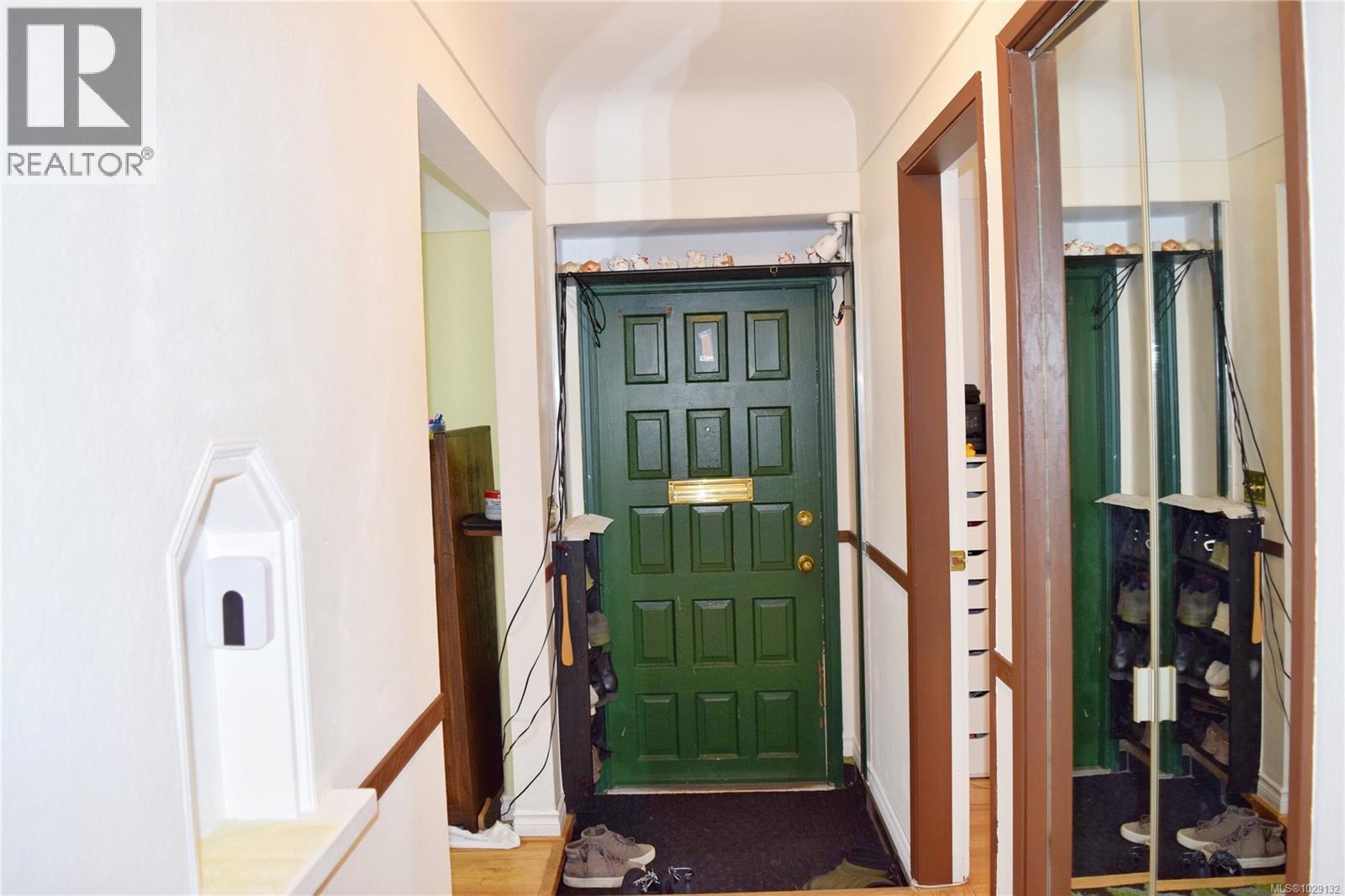 3803 MERRIMAN DR - 5