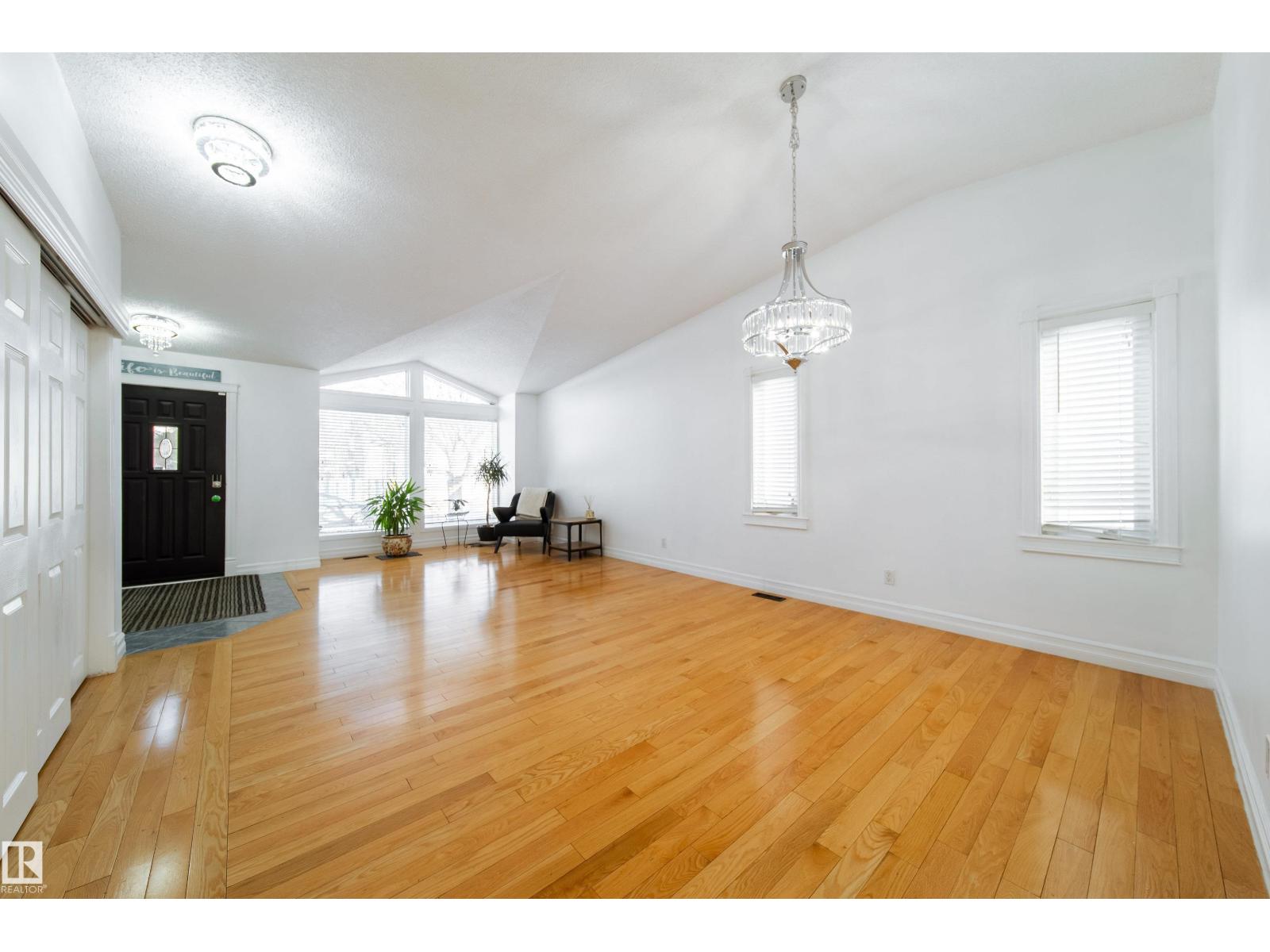 18007 57 AV NW - 10