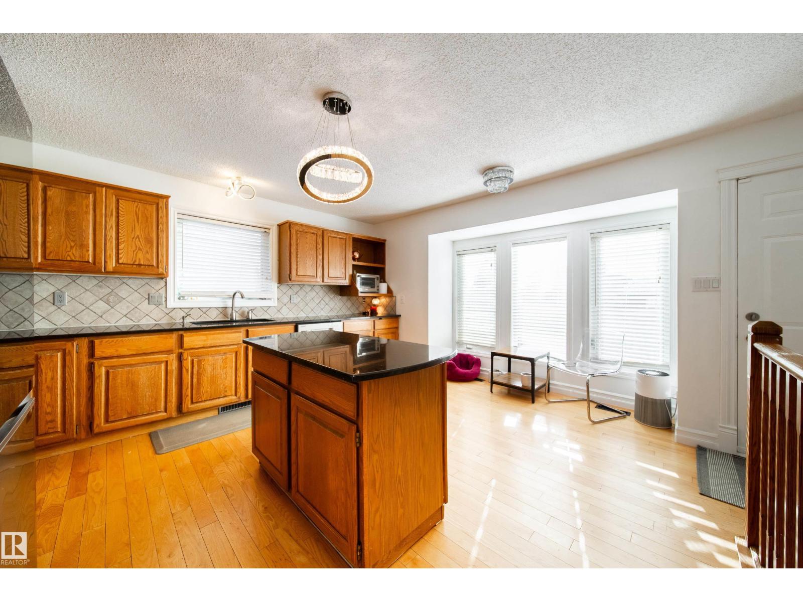 18007 57 AV NW - 12