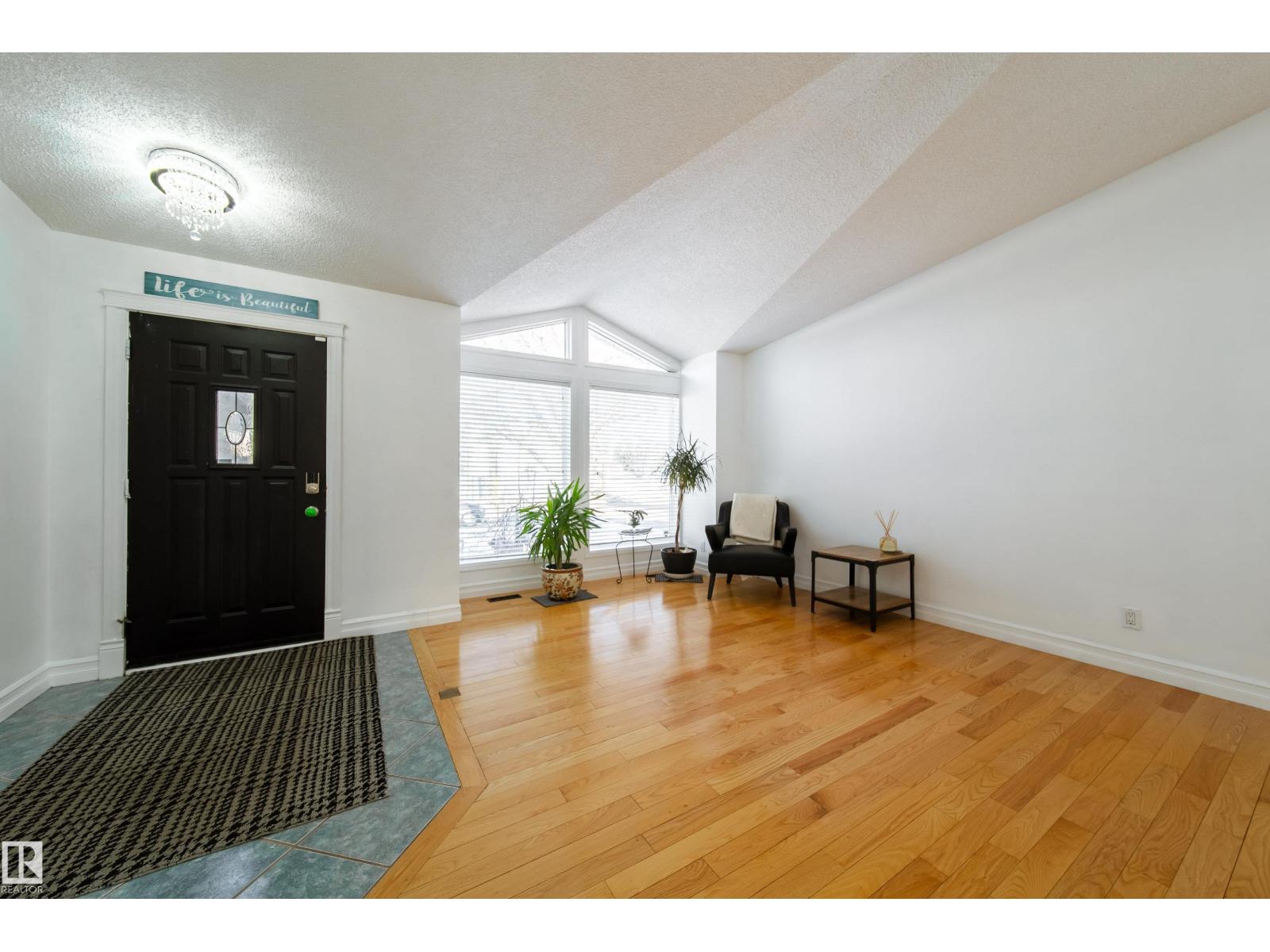 18007 57 AV NW - 6