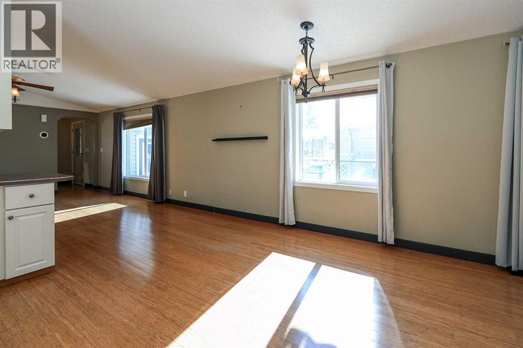 4915 Doncaster Avenue, Red Deer