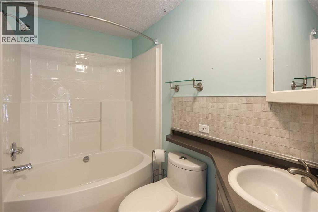 4915 Doncaster Avenue, Red Deer