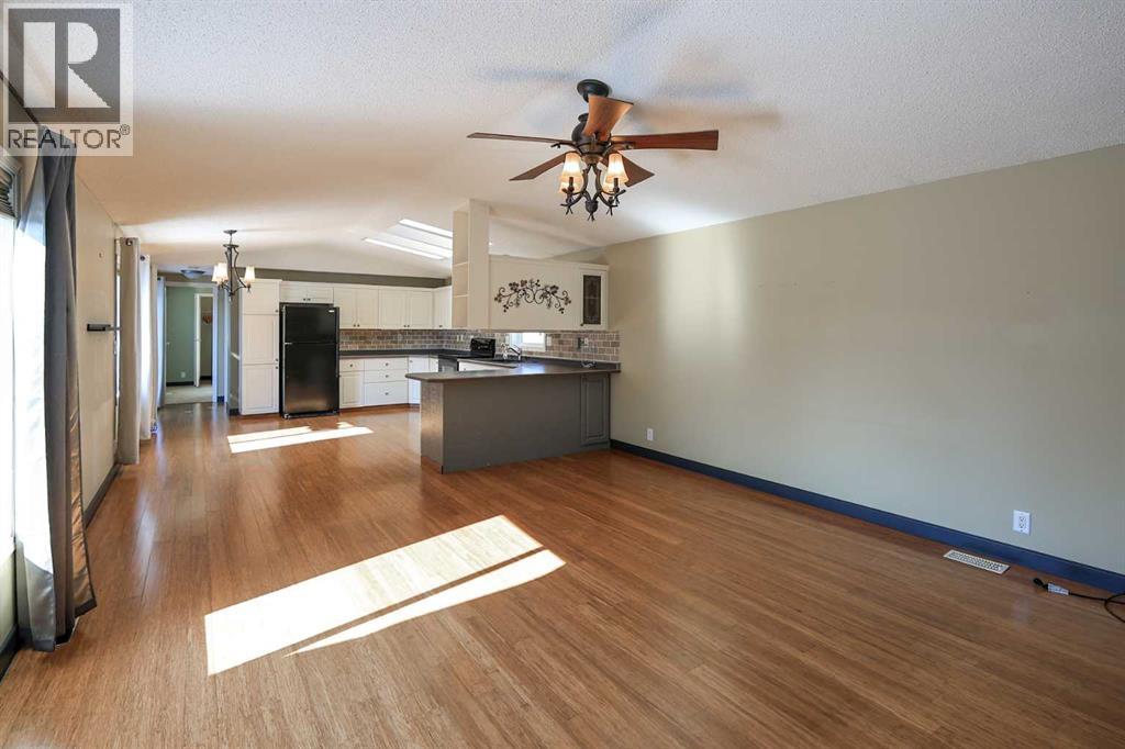 4915 Doncaster Avenue, Red Deer