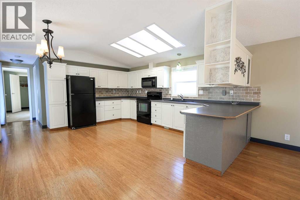 4915 Doncaster Avenue, Red Deer