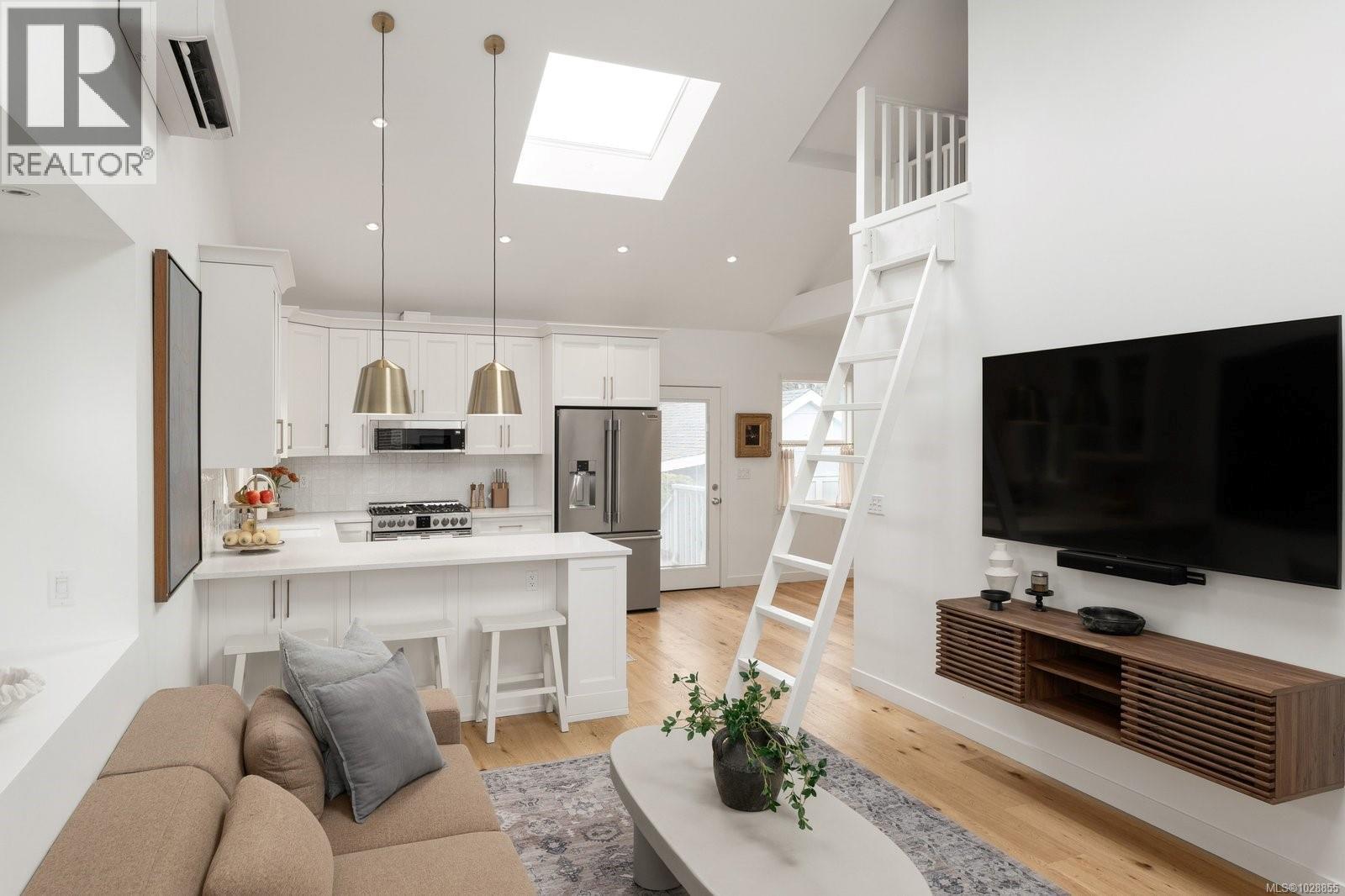 24 Lotus St, Victoria