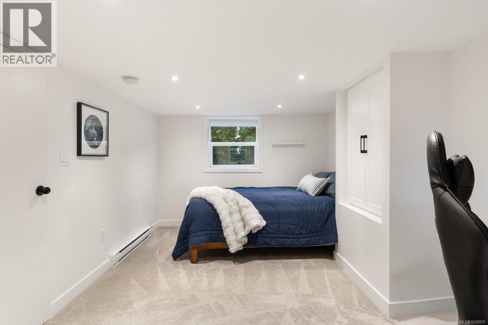 24 Lotus St, Victoria