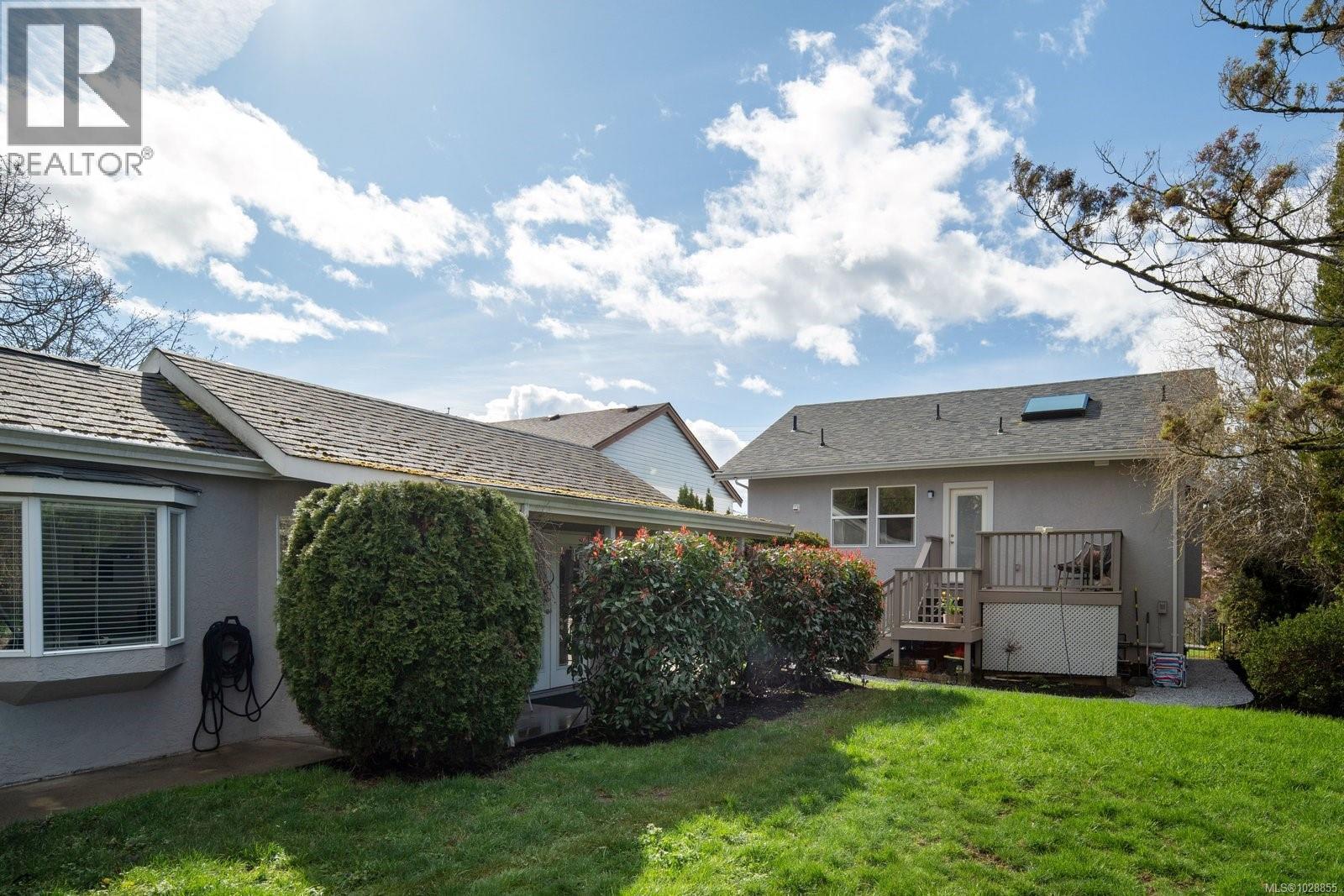 24 Lotus St, Victoria