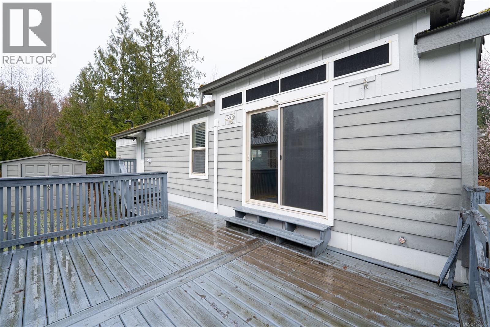 #256 3042 River Rd - 2