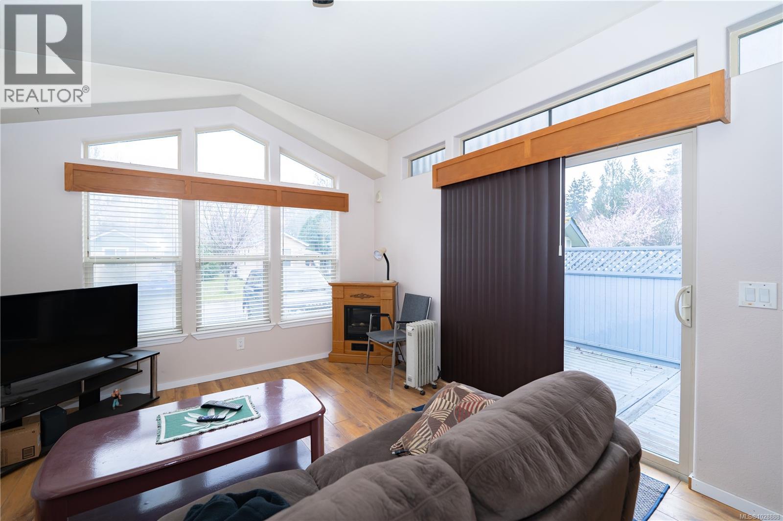 #256 3042 RIVER RD - 9